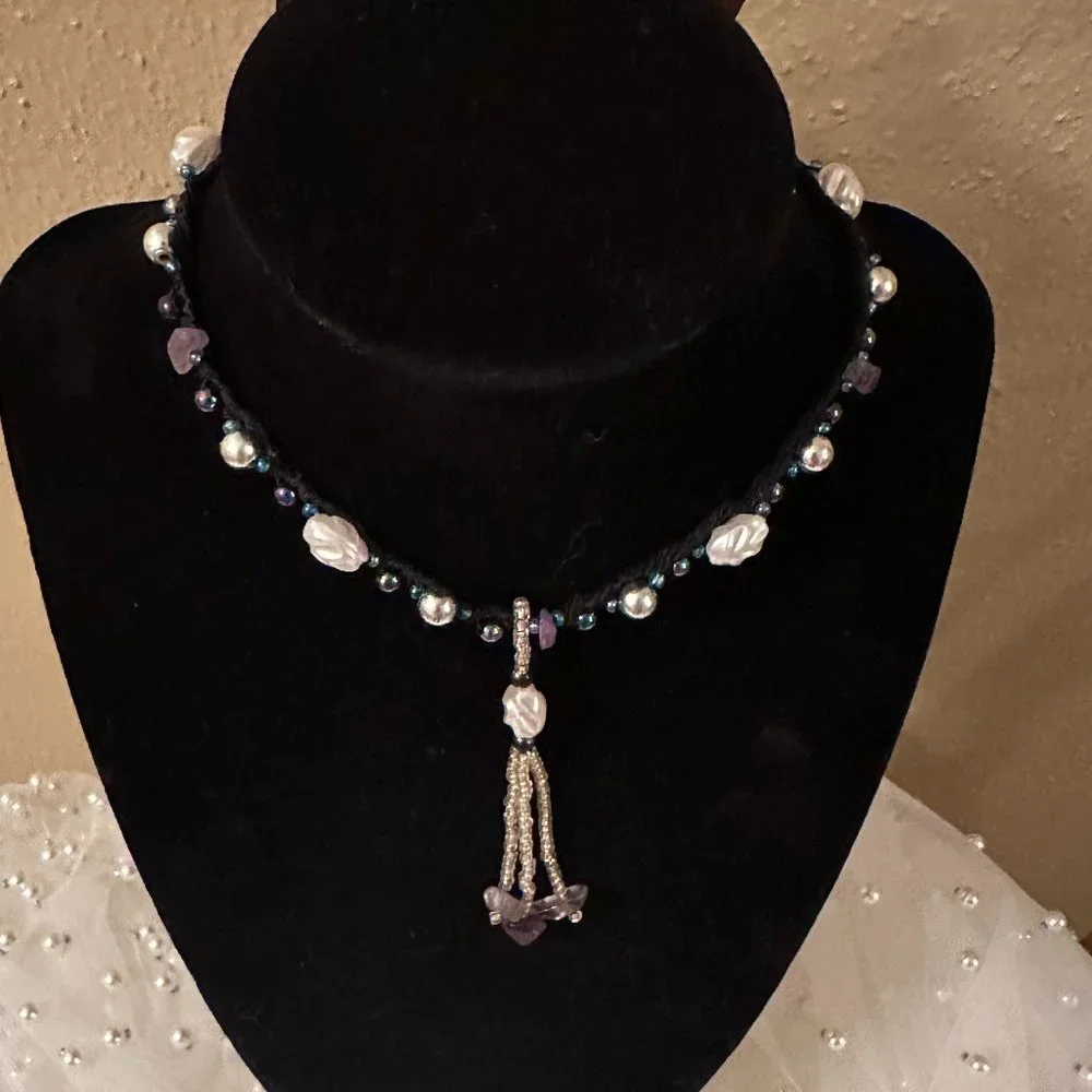 NWOT Pearl and Beaded Tassel Choker